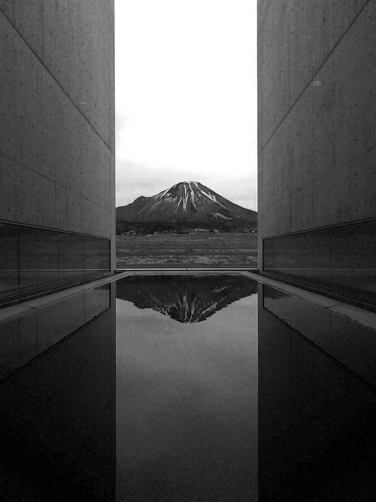 Archillect ID 244047