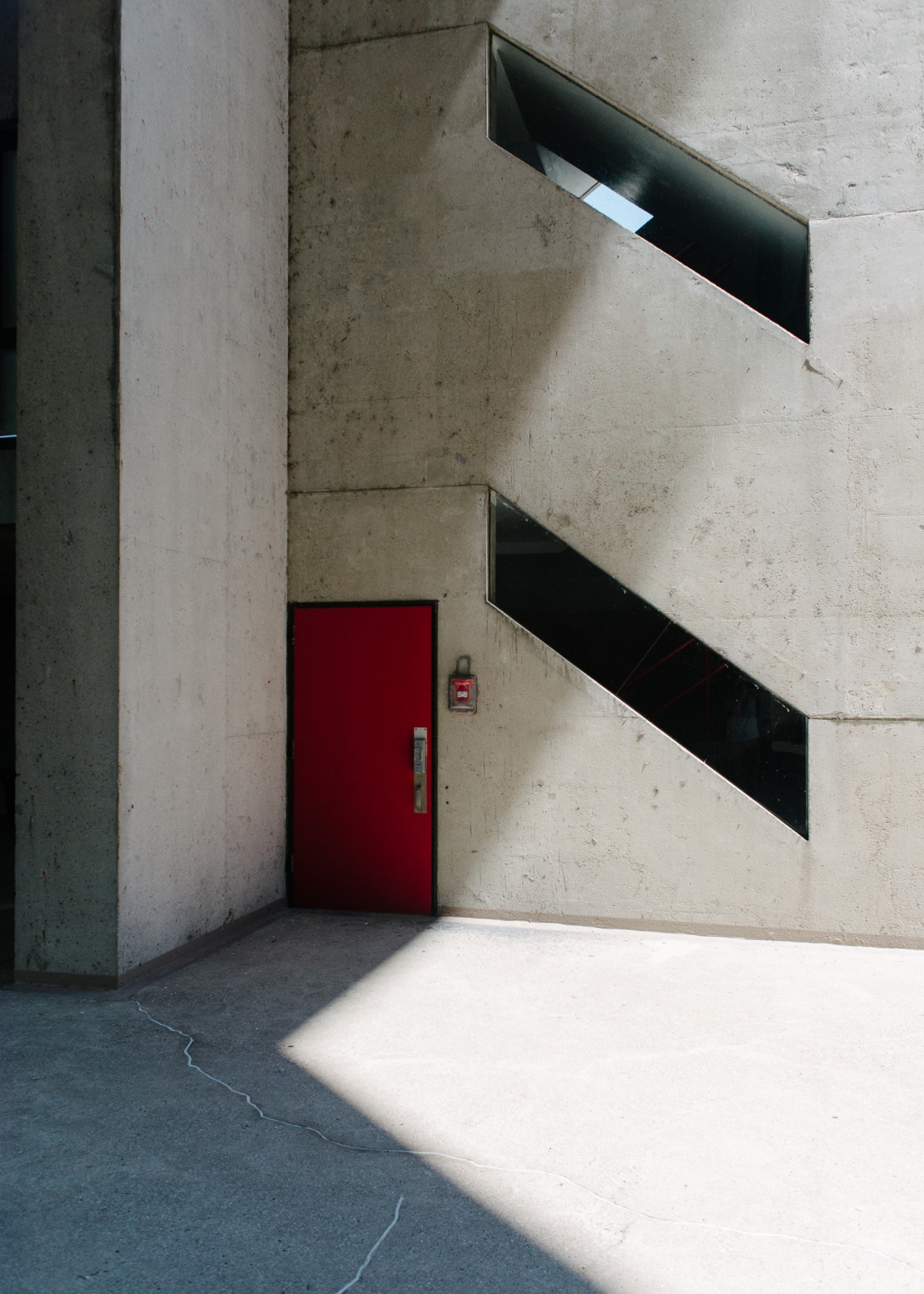 Archillect ID 244190