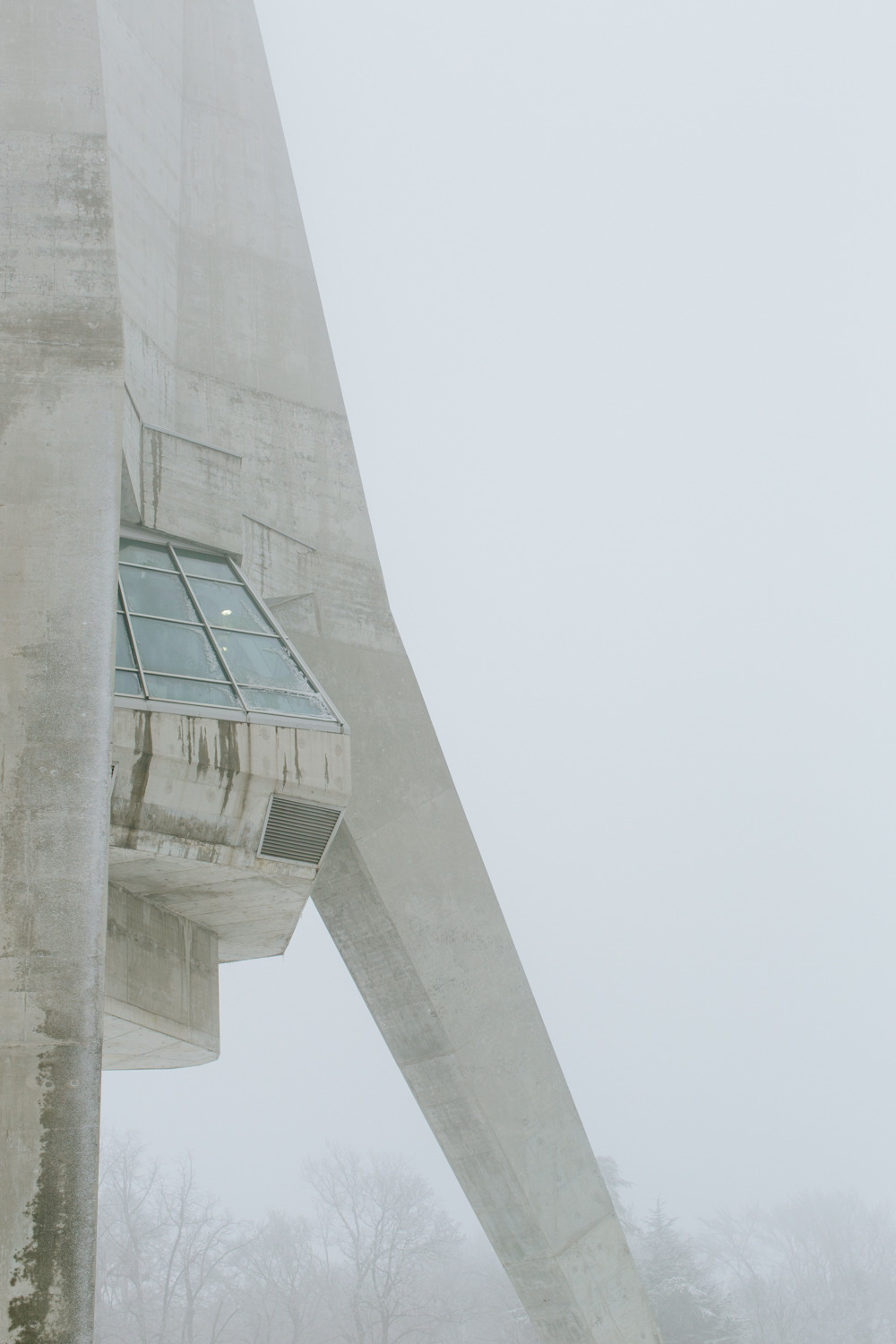 Archillect ID 244406