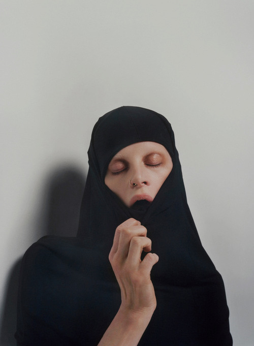 Archillect ID 244982