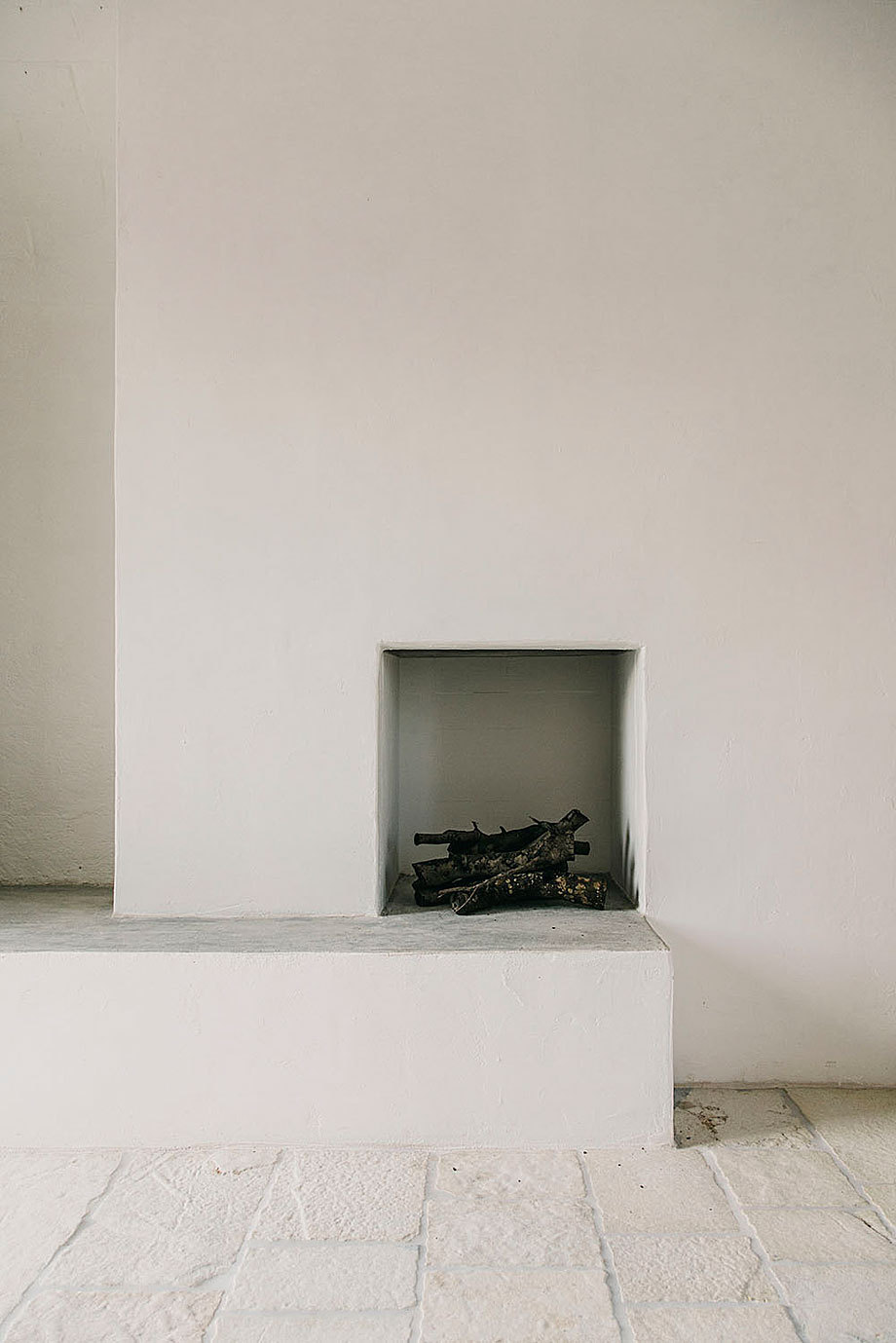 Archillect ID 245759