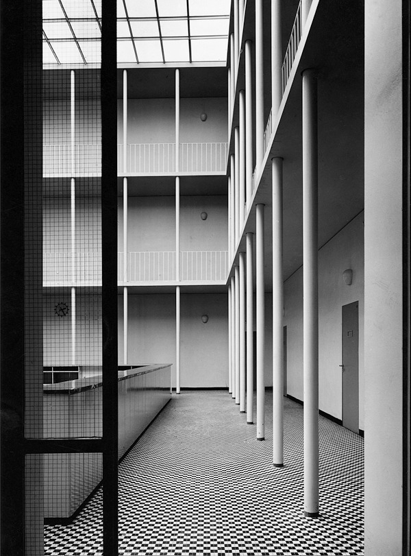 Archillect ID 246018
