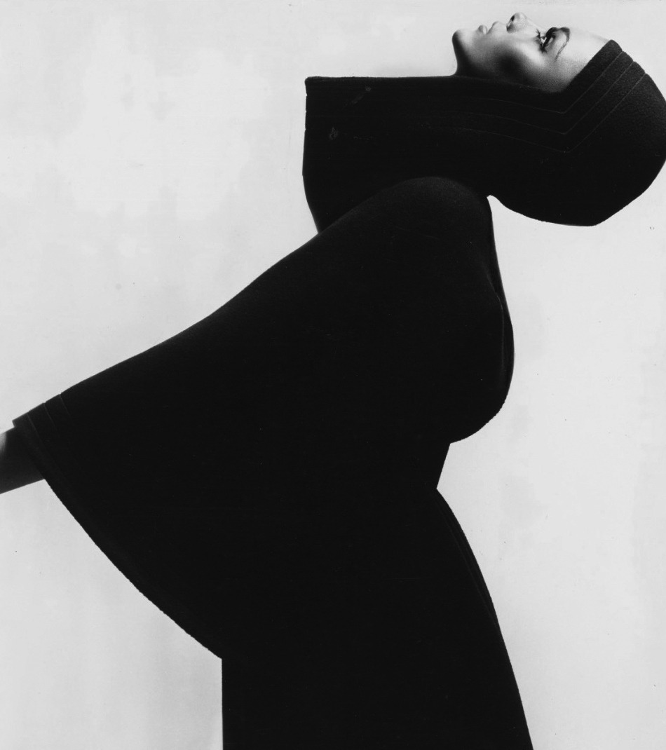 Archillect ID 247302