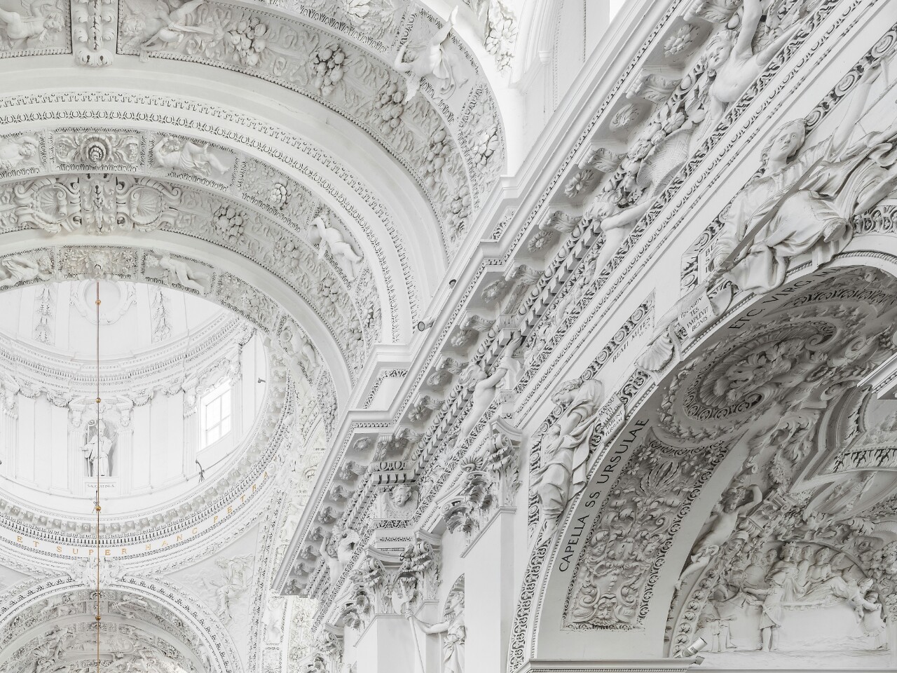 Archillect ID 247903