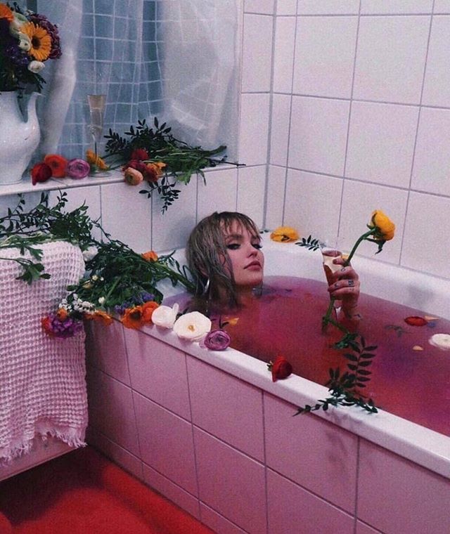 Archillect ID 247966