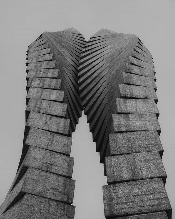 Archillect ID 250045