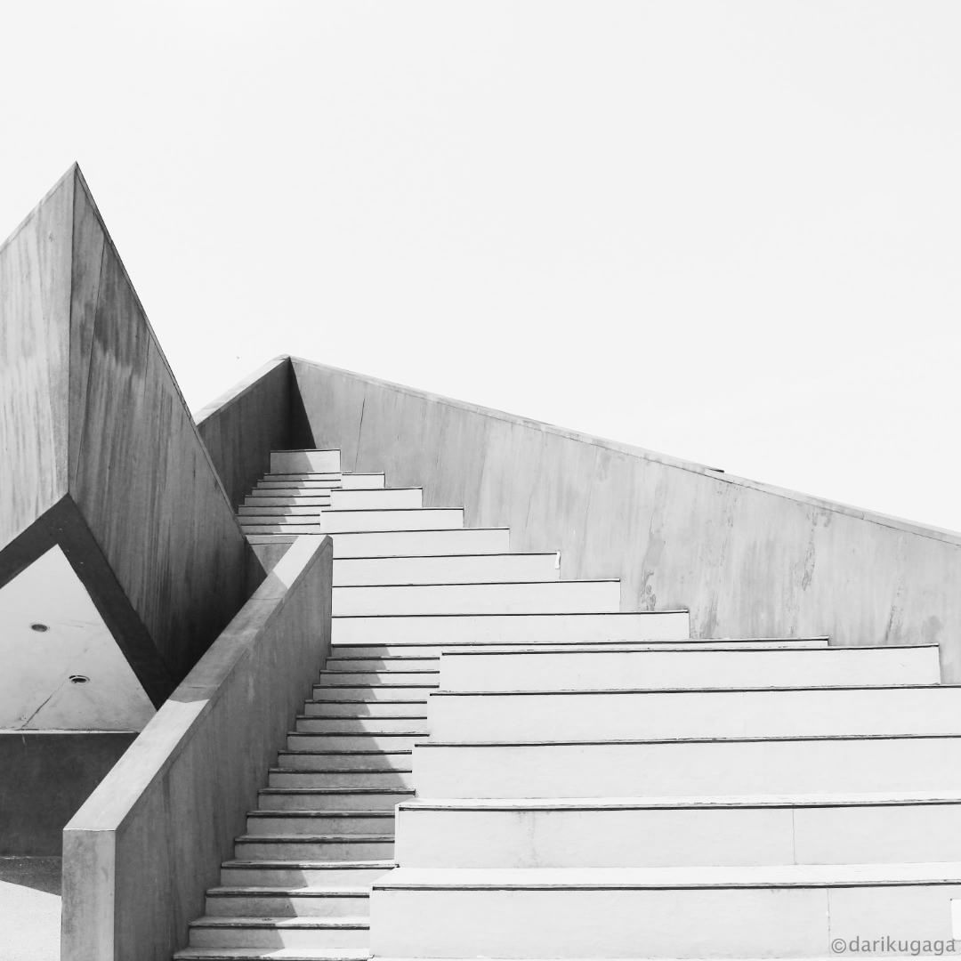 Archillect ID 251239