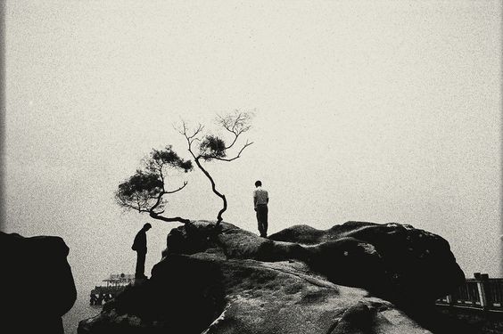 Archillect ID 252112