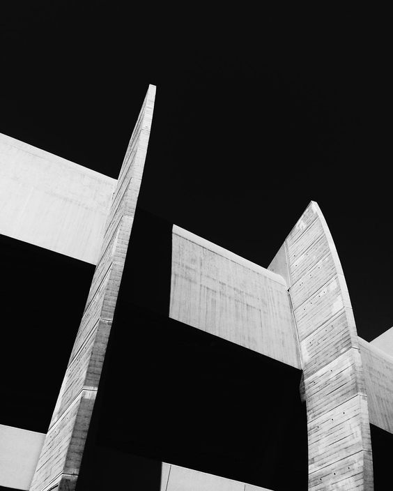 Archillect ID 257816
