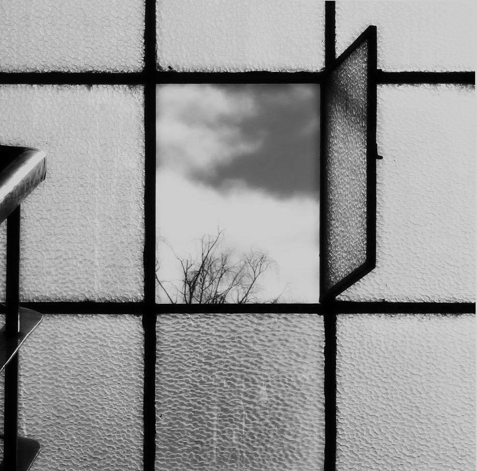 Archillect ID 258304