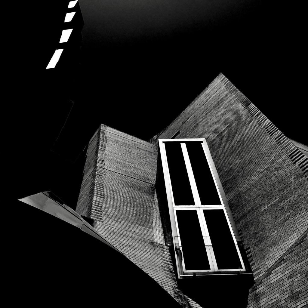 Archillect ID 260747
