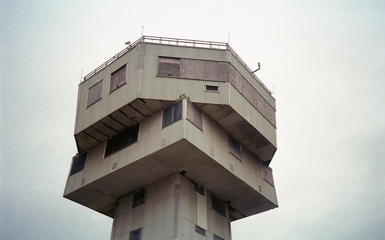Archillect ID 261729