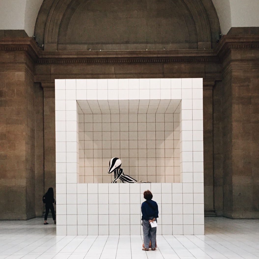 Archillect ID 264557