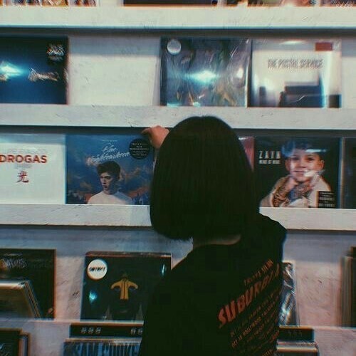 Archillect ID 264571