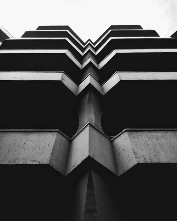 Archillect ID 268675