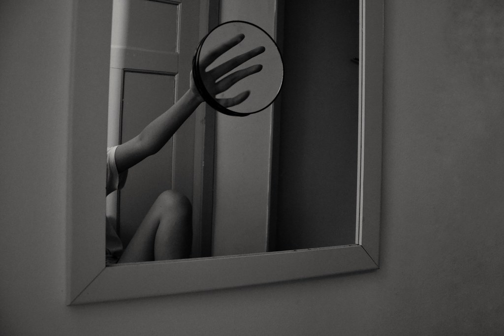 Archillect ID 270738