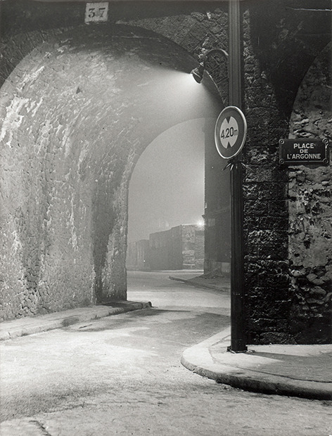 Archillect ID 271050