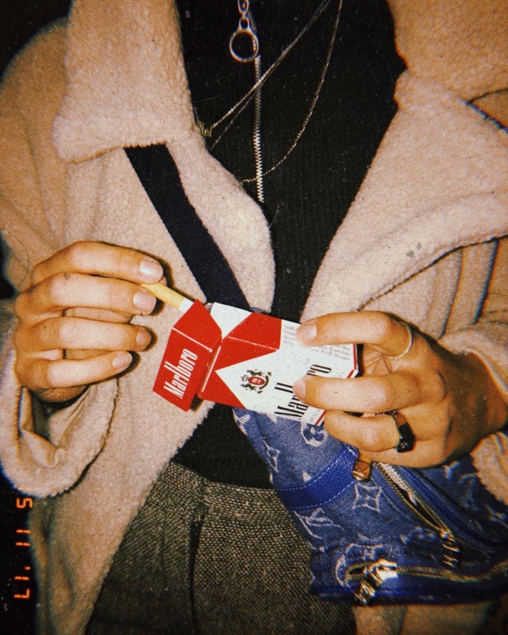 Archillect ID 271605