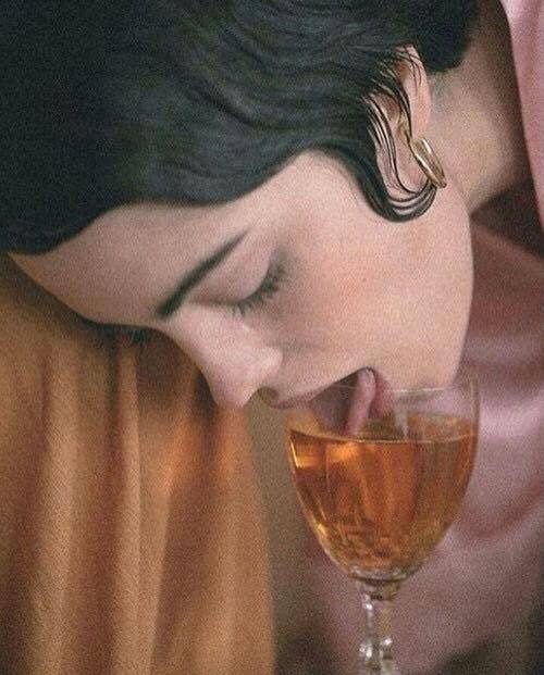 Archillect ID 272627