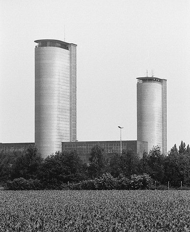 Archillect ID 273907