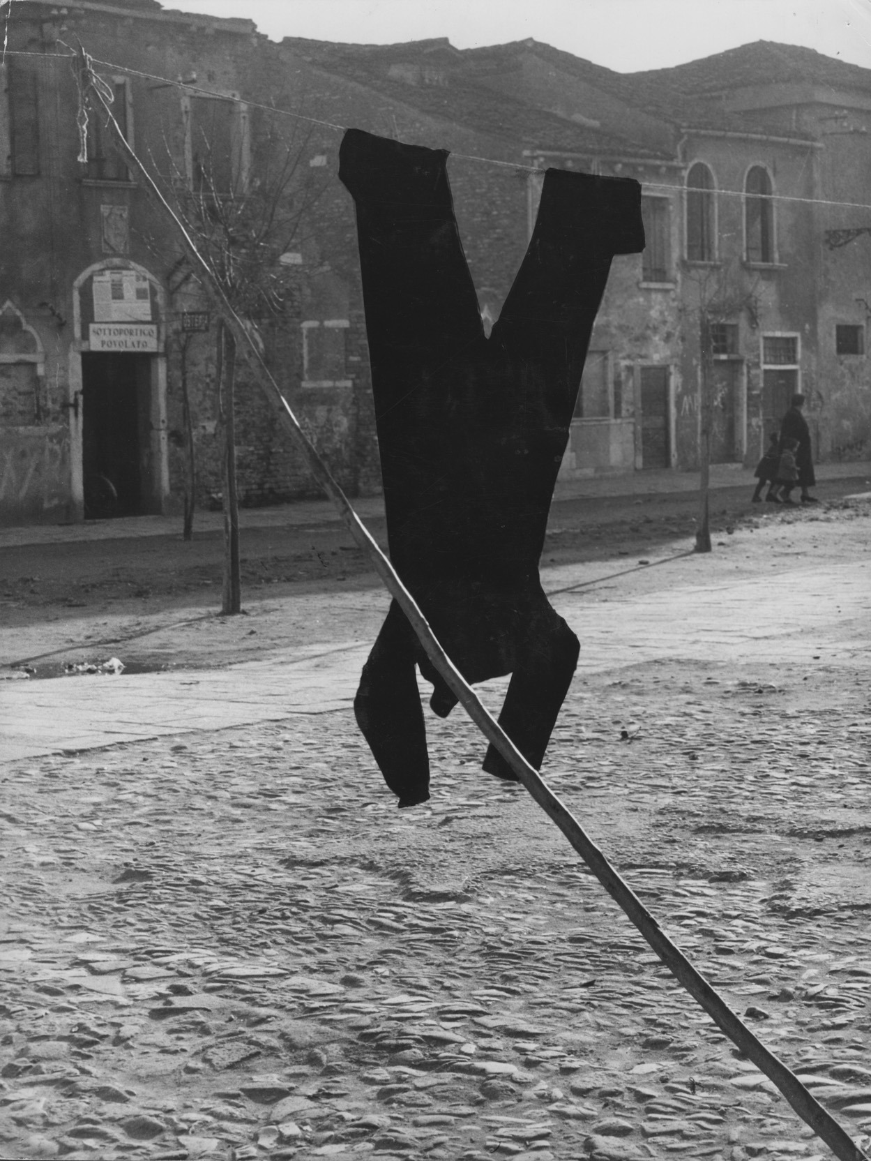Archillect ID 274480