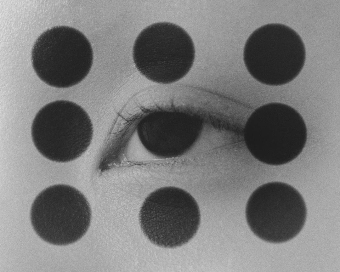 Archillect ID 275672