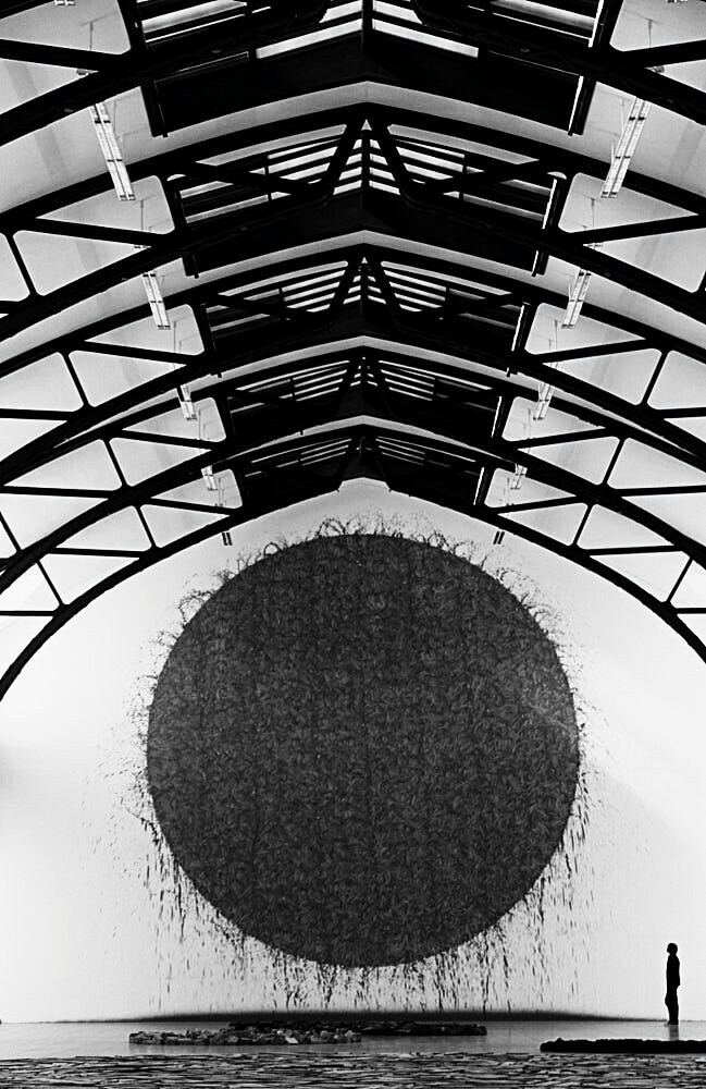 Archillect ID 275755