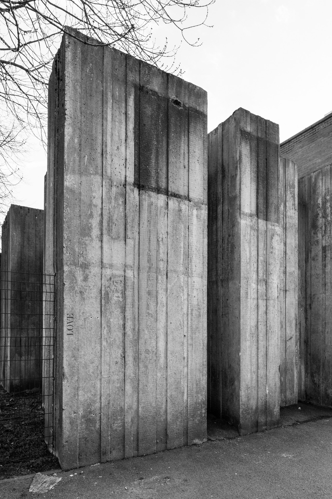 Archillect ID 277290