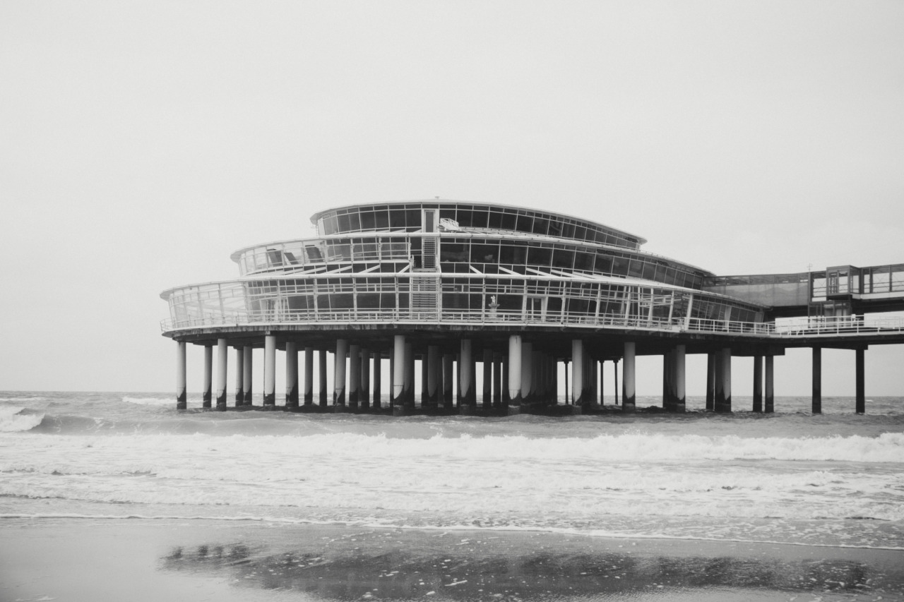 Archillect ID 279430