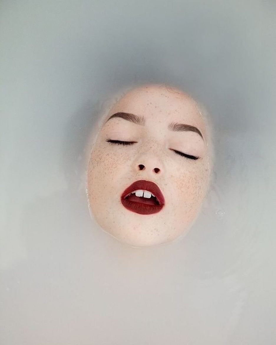 Archillect ID 280125
