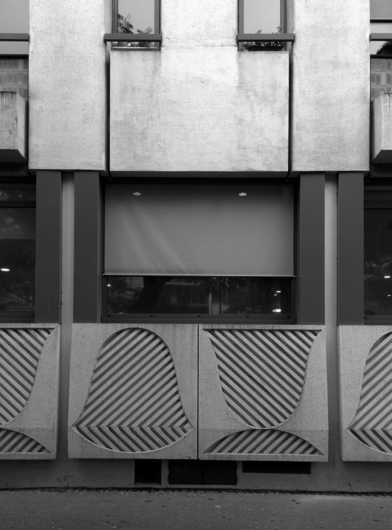 Archillect ID 281274