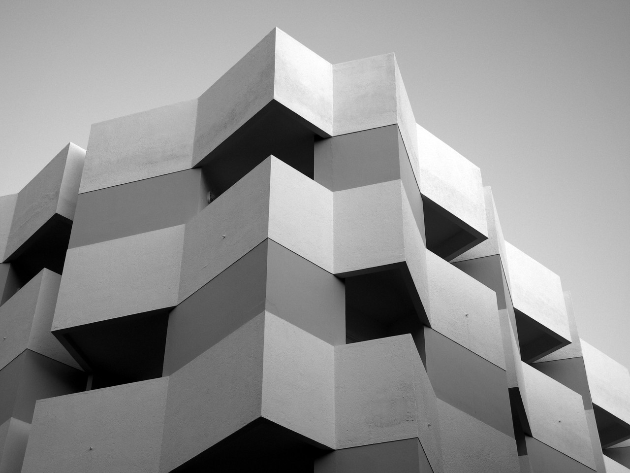 Archillect ID 281337