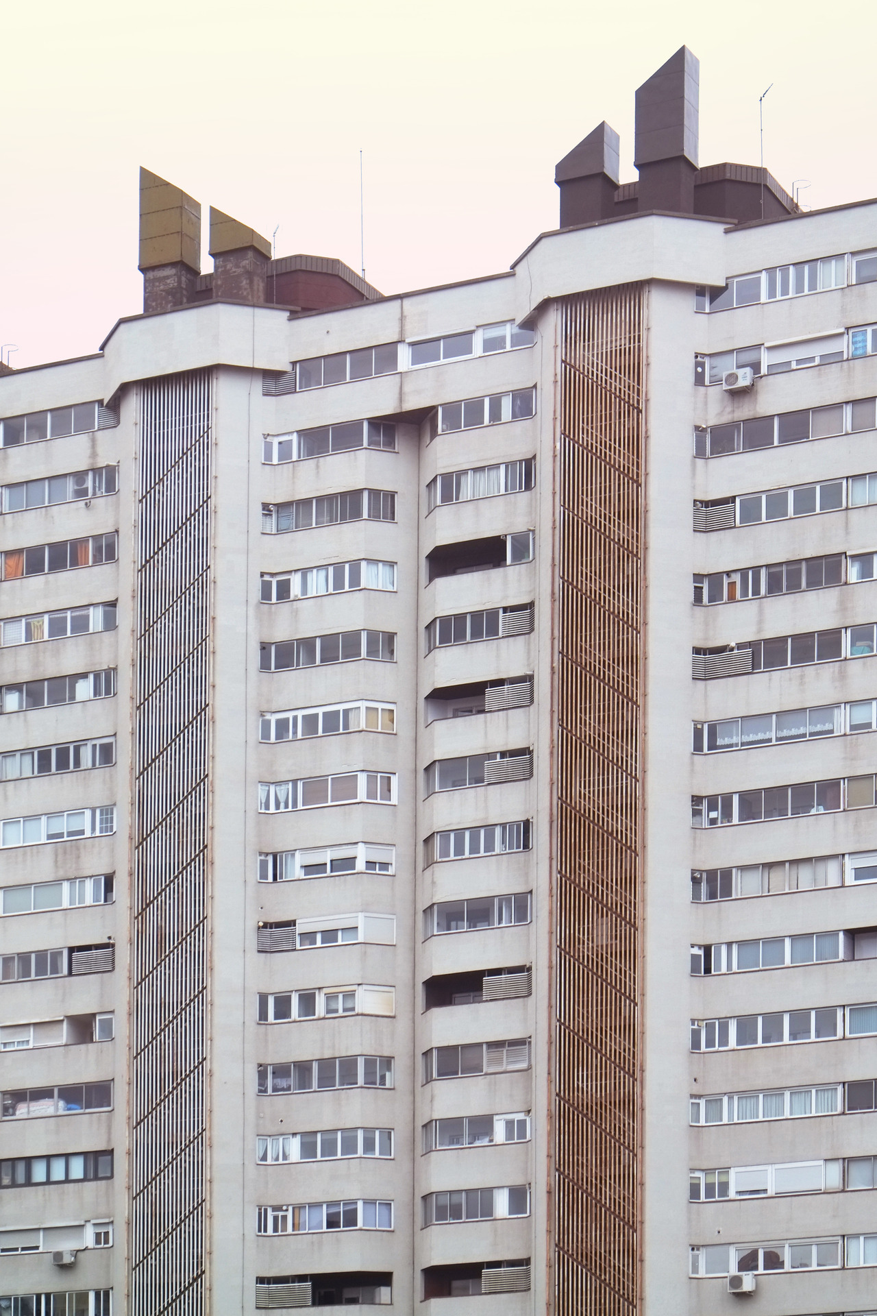 Archillect ID 284860