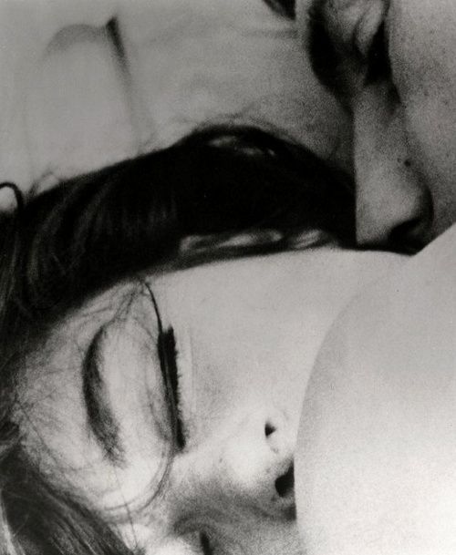 Archillect ID 285601