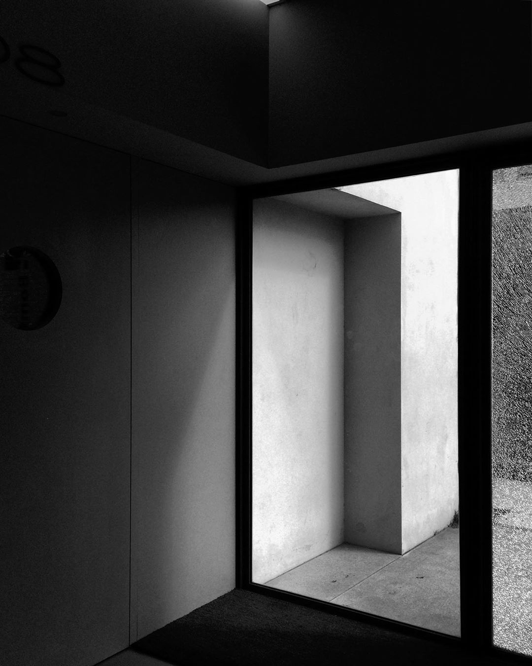 Archillect ID 286214