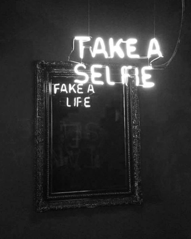Archillect ID 287864