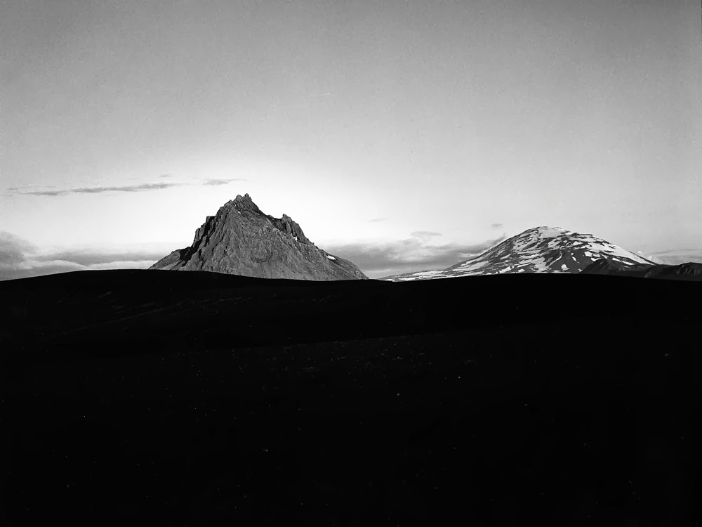 Archillect ID 288845