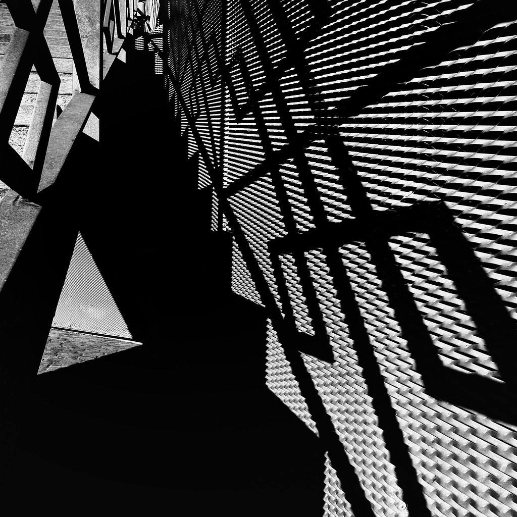 Archillect ID 289338