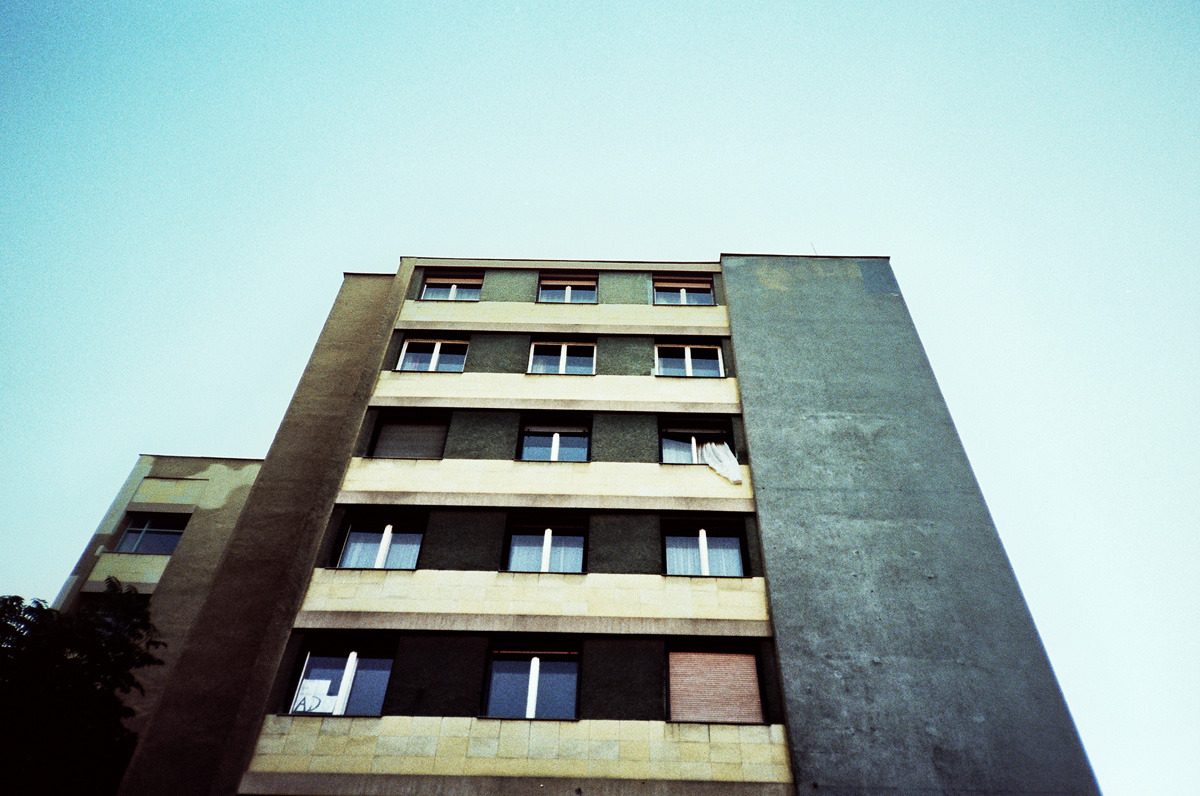 Archillect ID 289628