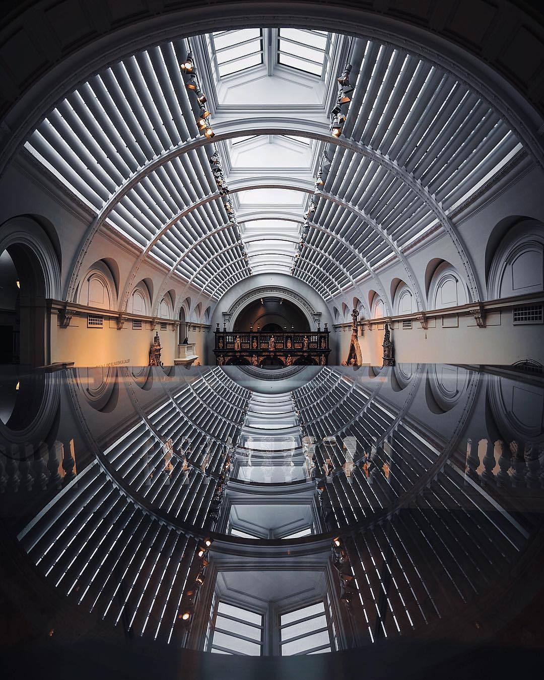 Archillect ID 289894