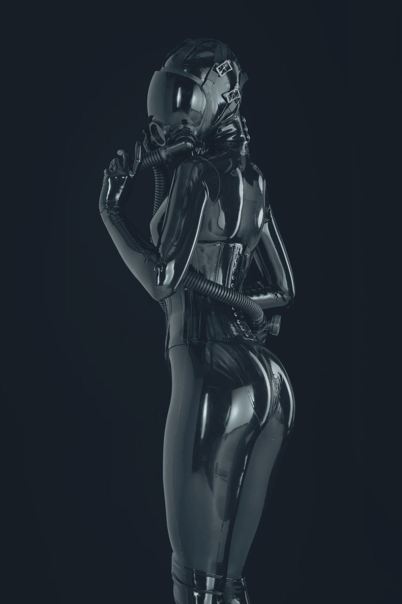 Archillect ID 289944