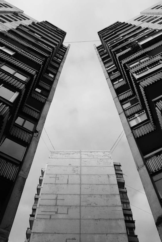 Archillect ID 292470
