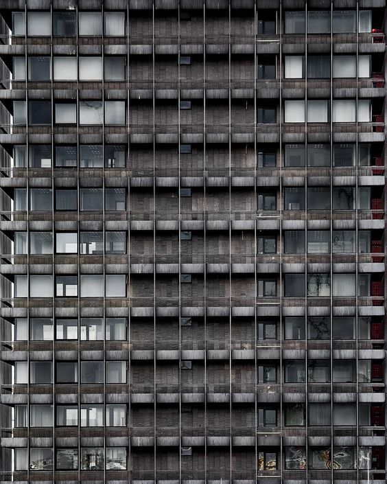 Archillect ID 293889