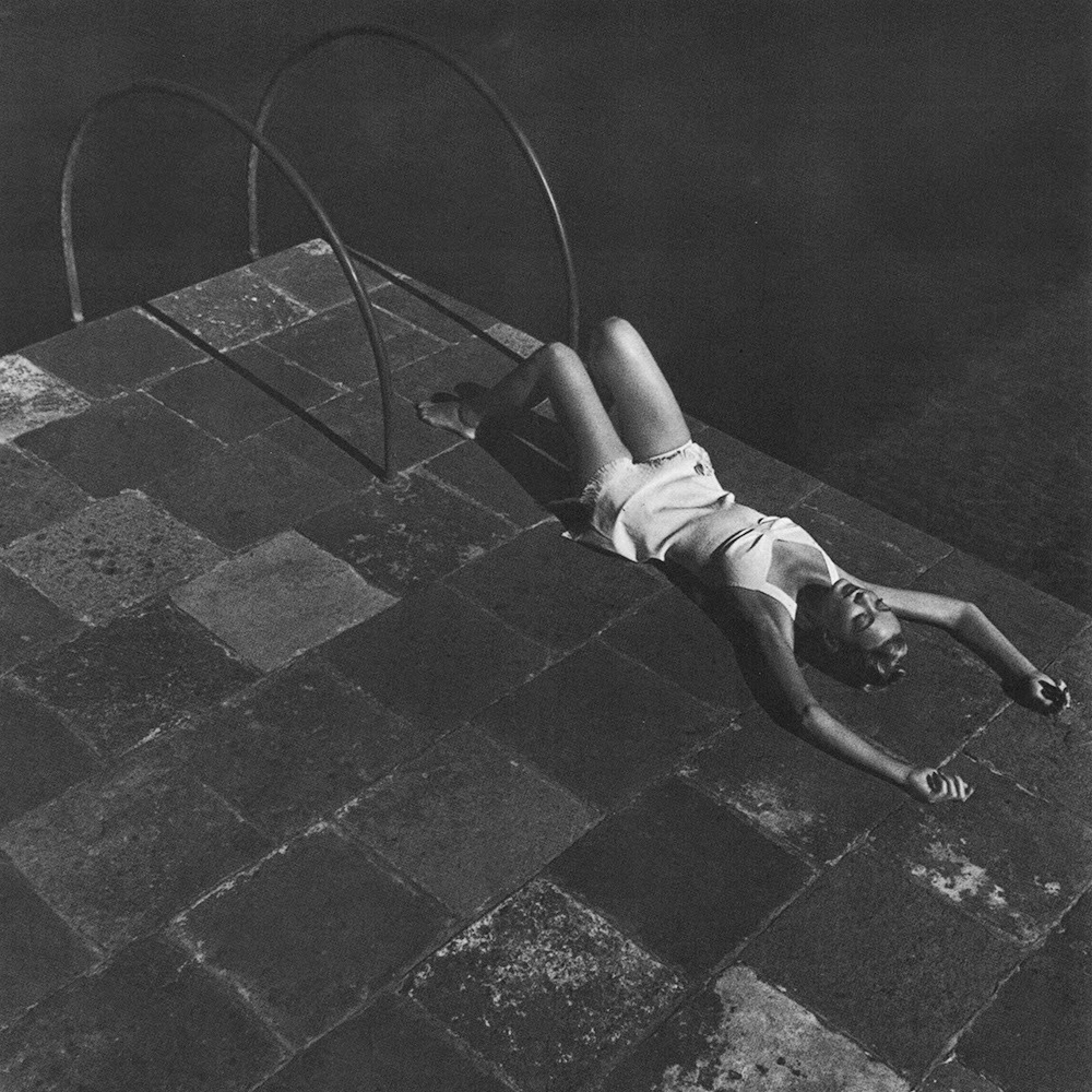 Archillect ID 296051