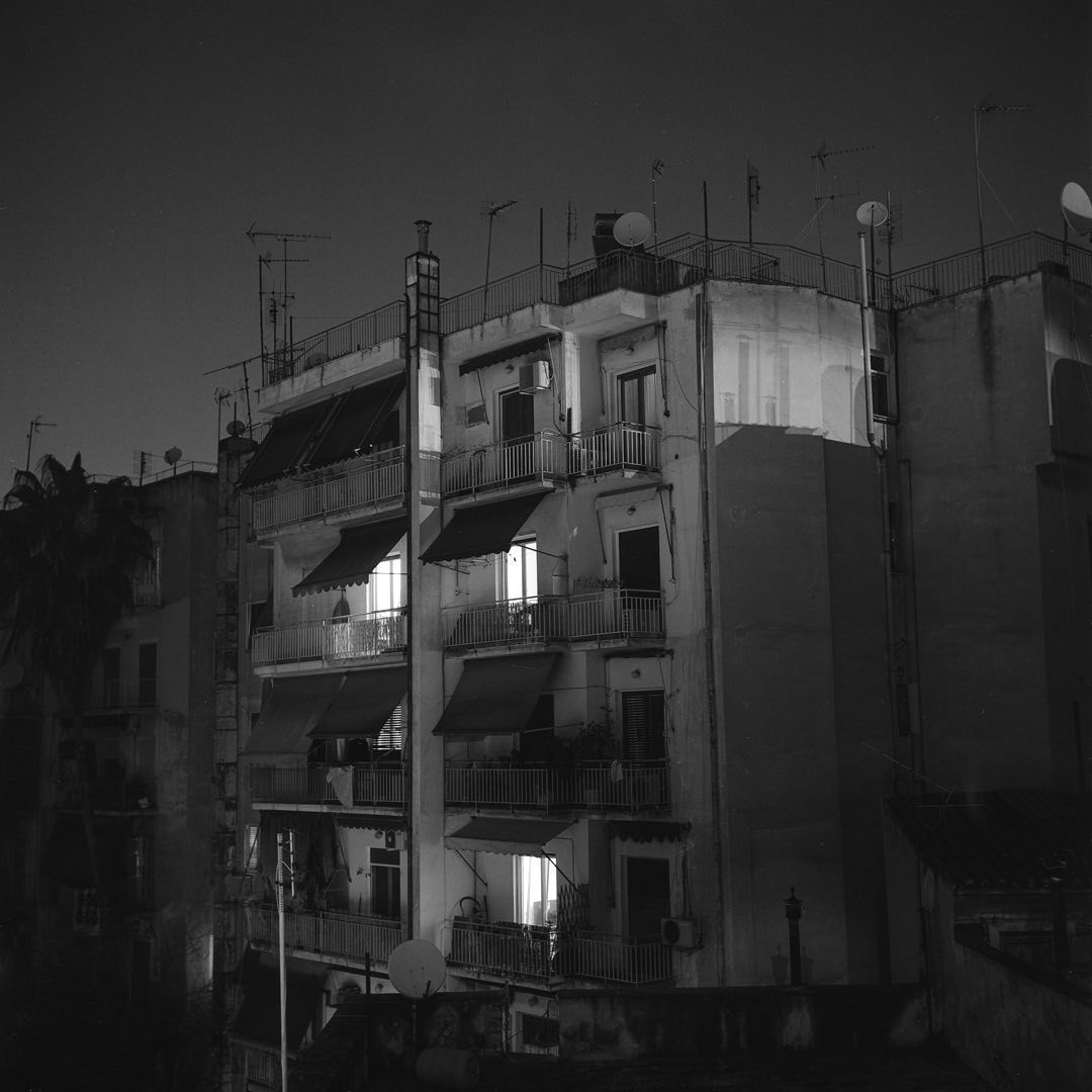 Archillect ID 296264