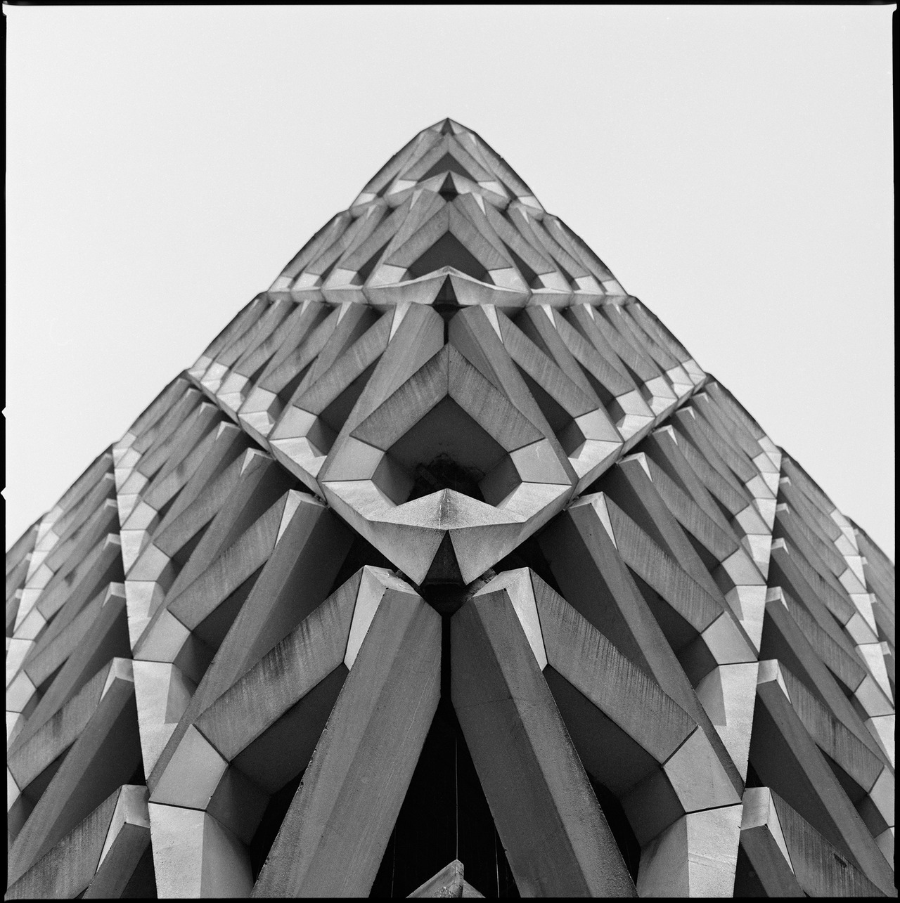 Archillect ID 297231