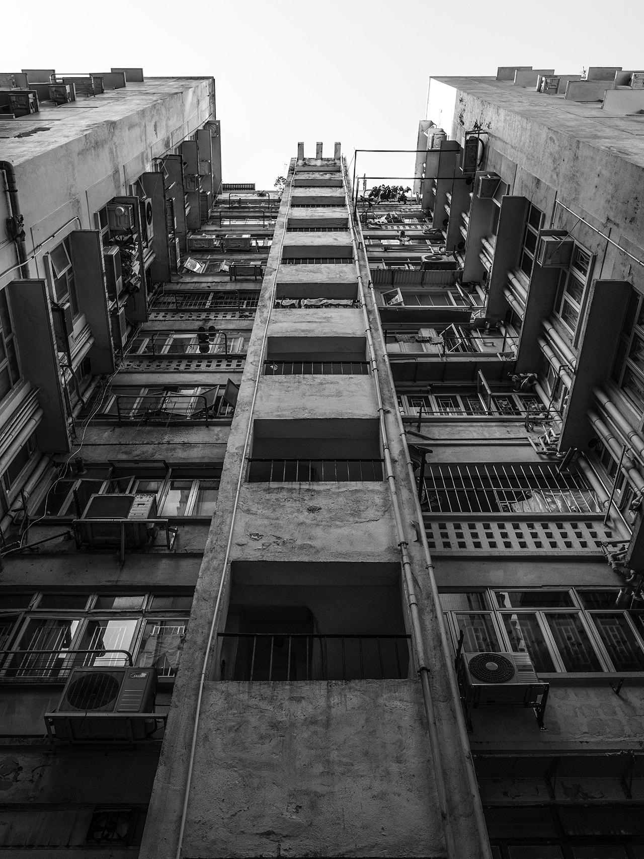 Archillect ID 298590