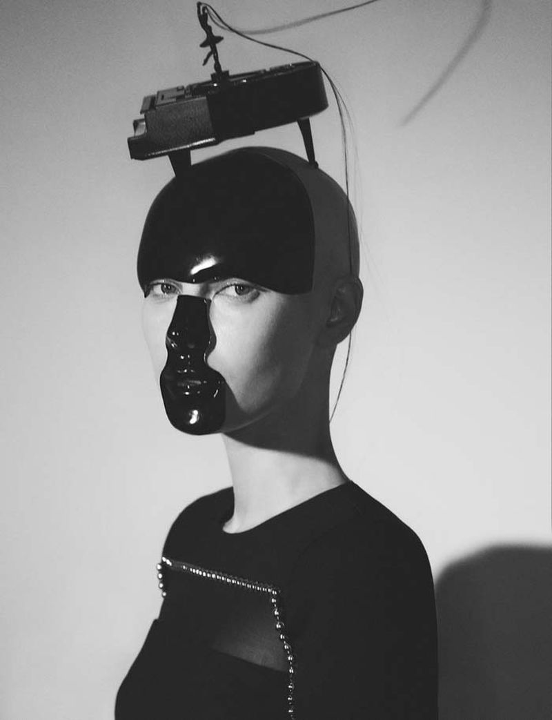 Archillect ID 300637