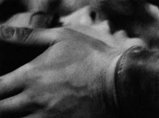 Archillect ID 300761