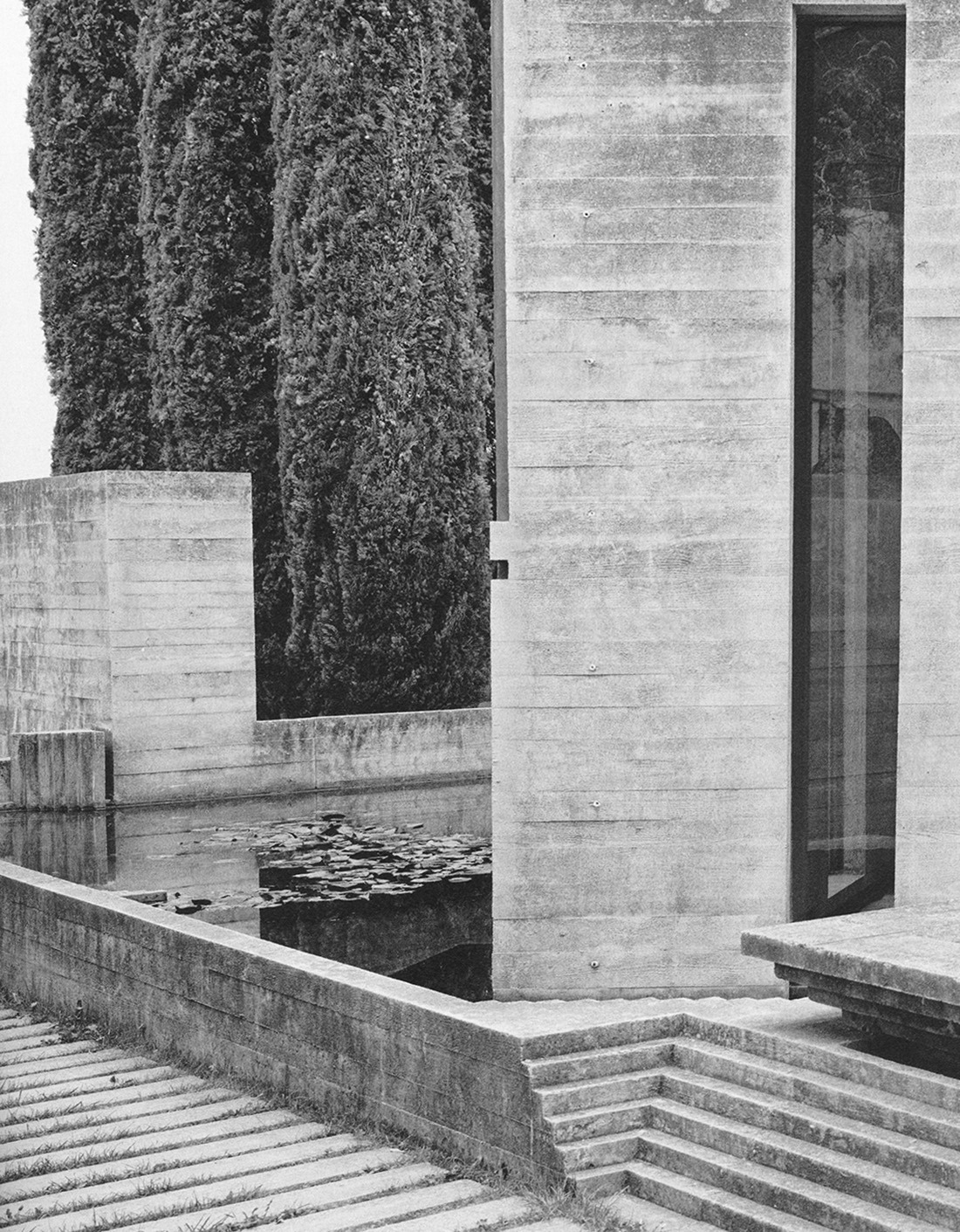 Archillect ID 300833